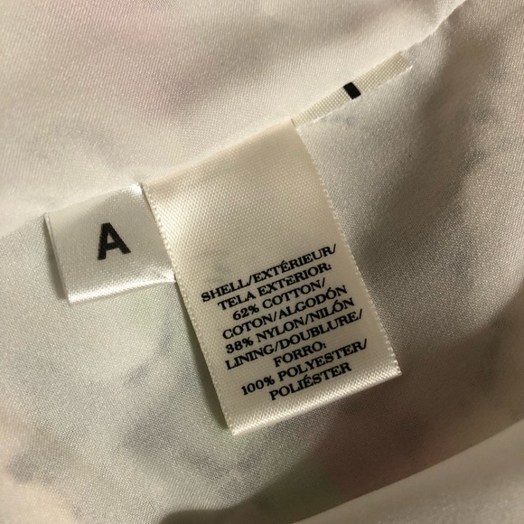 EUC! Ann Taylor Pastel Neon Lace Shift Dress Size 6P - Picture 8 of 9